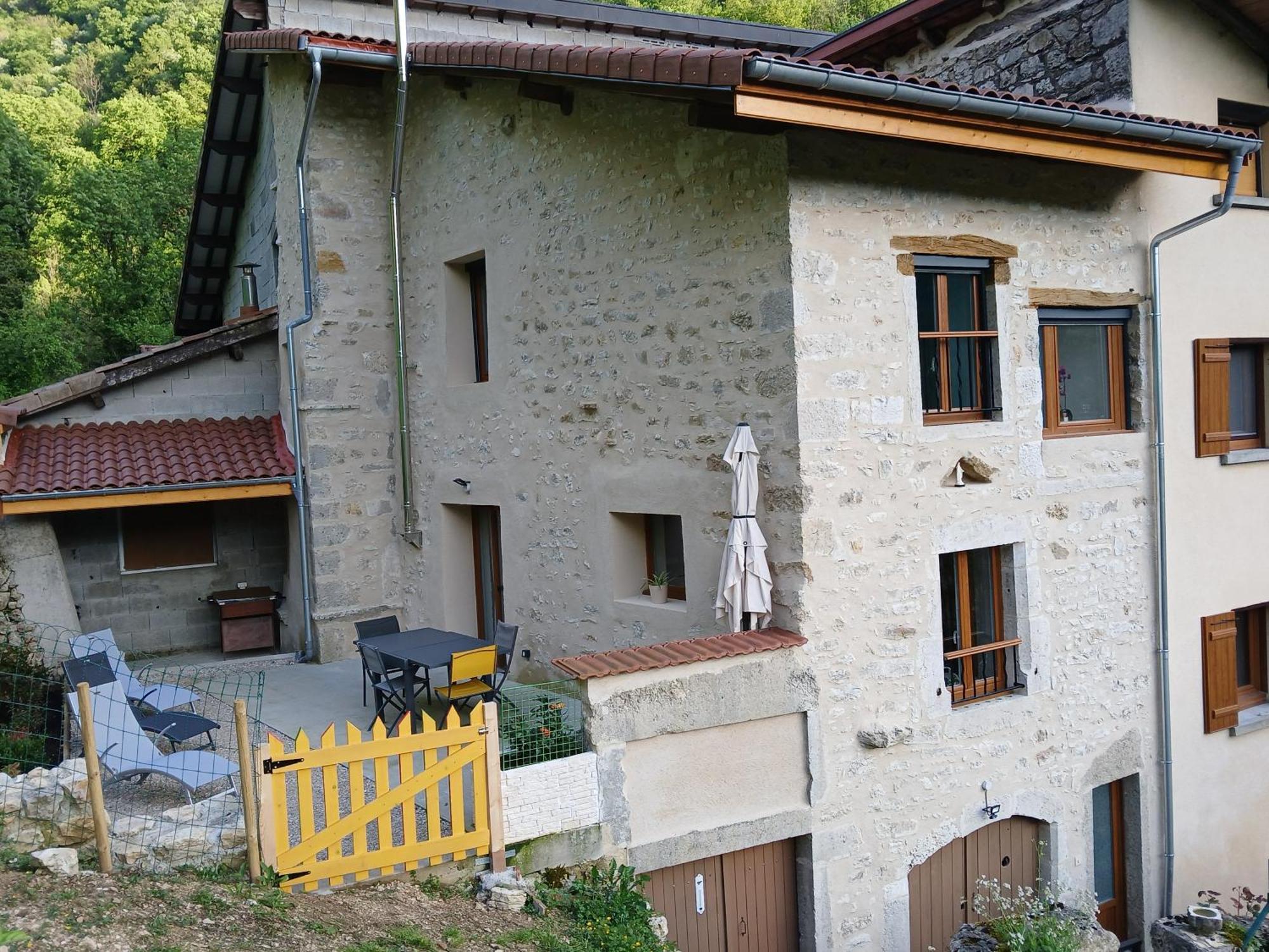 Gite Du Vieux Tonneau Cerdon  Экстерьер фото